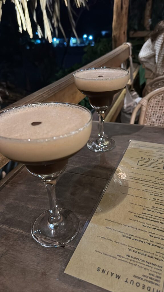 Twee cocktails in Kandy